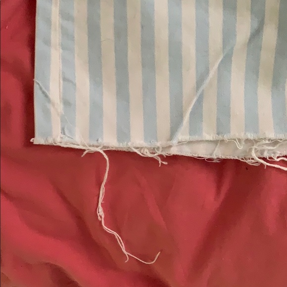 Blue and white carnival stripped skirt - Picture 3 of 8